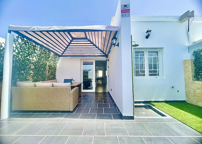 Bright Place Bungalow